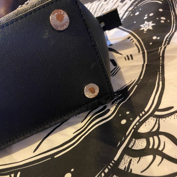 MICHAEL KOHRS HANDBAG & WALLET - Picture 4 of 16